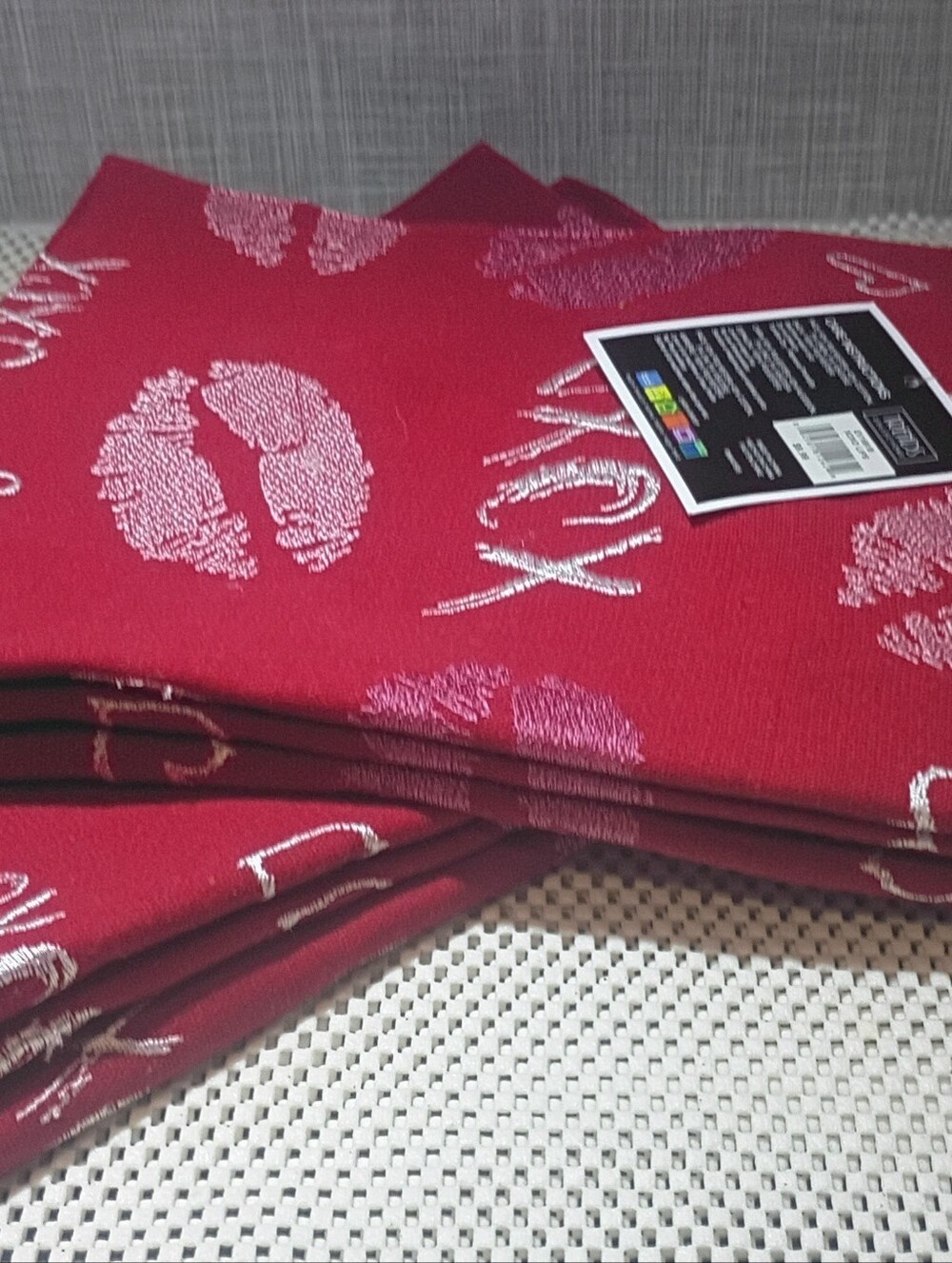 Placemat Set of 6 TRENDS XOXO LIPS 👄 COLLECTION 13" X 19" BRAND-NEW w/tags